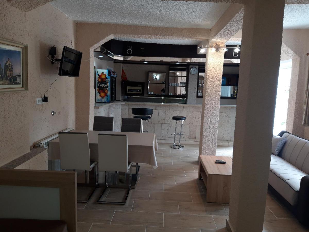 Kazablanka Rooms Aerodrom Susunja 외부 사진