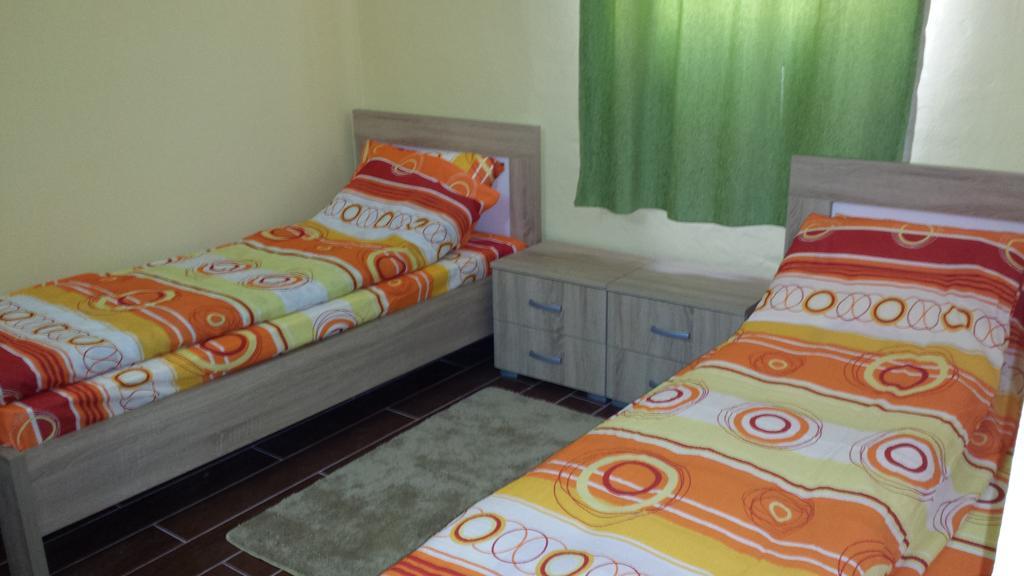 Kazablanka Rooms Aerodrom Susunja 외부 사진